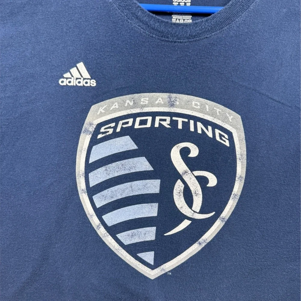 Adidas Mens Kansas City Sporting Graphic Tee Shirt Blue 2XL Short Sleeve